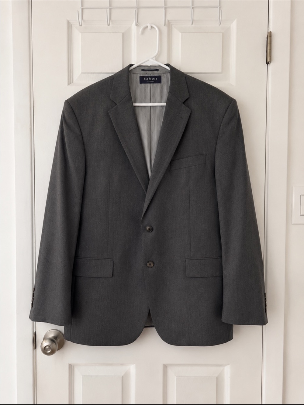 Van Heusen Traveler Men’s Suit Jacket – Dark Gray, Size XL, Preowned